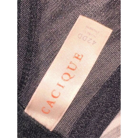 Plus Size Cacique Non Molded Wired Lace Rose Pattern Bra Size 42DD - Picture 4 of 4